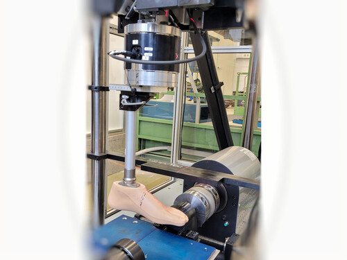 Prosthetic foot test stand with force-torque sensor and force measuring plate